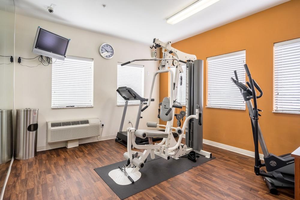 Comfort Near Texas State Hotel 3*