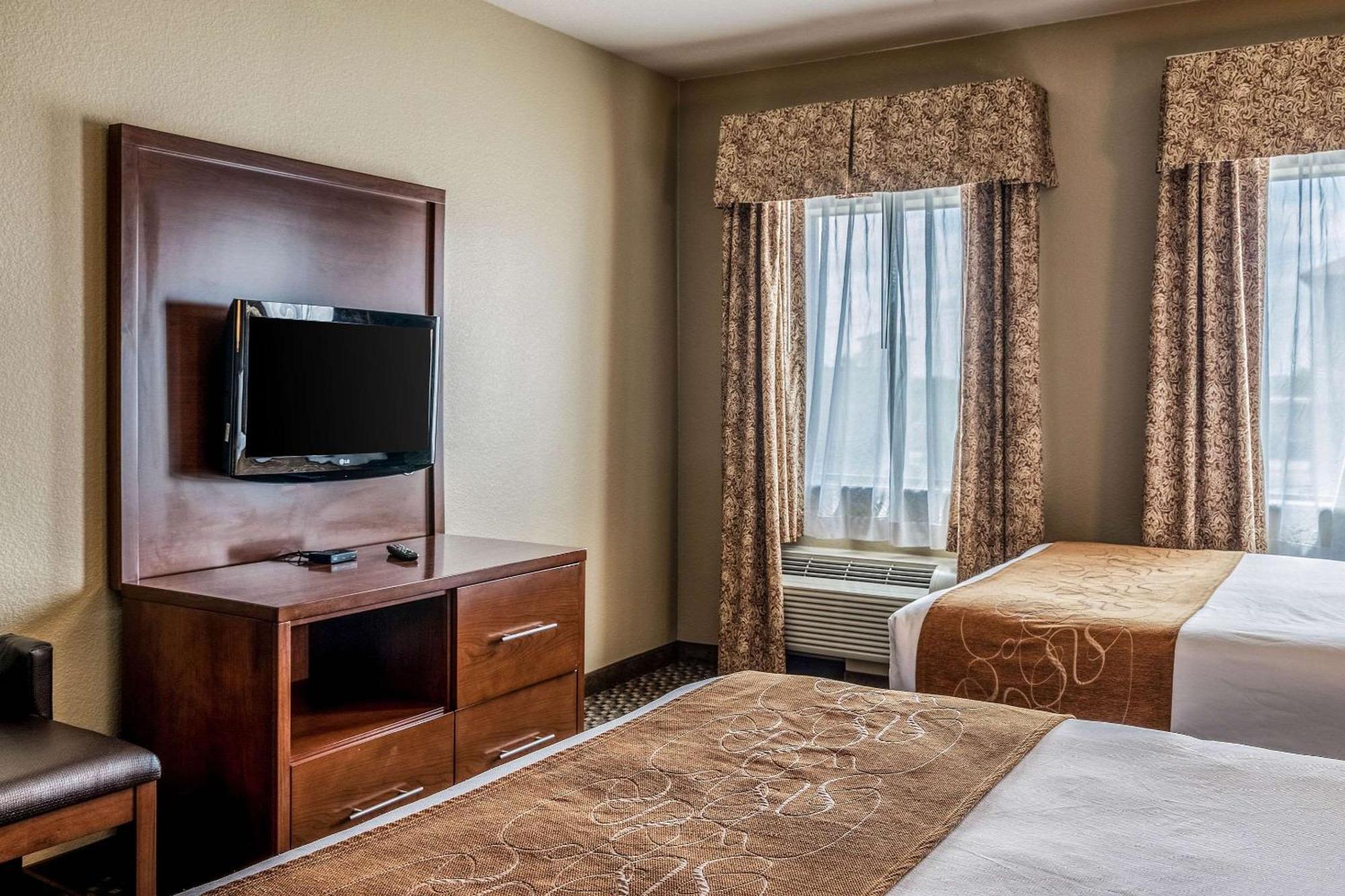 Hotel Comfort Near Texas State 3*